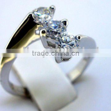 silver ring with quality cz rhodium plating QCR024