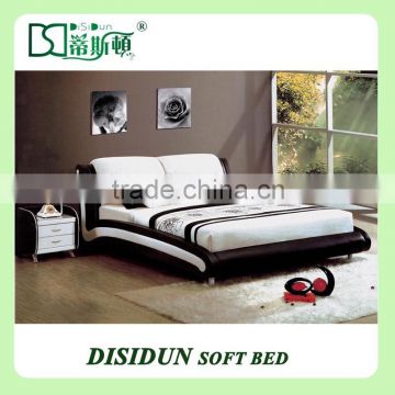 Simple Button Design Double Size Black Faux Leather Bed DS-835