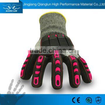HPPE Puncture Resistant Safety Padded Gloves photo-2