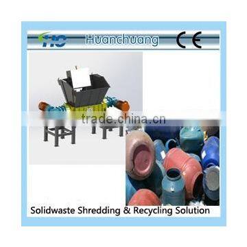 Plastic drum shredder
