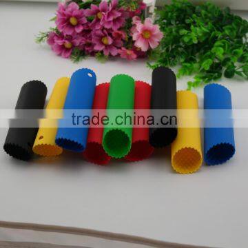 Wholesale Kitchen Tools Silicone Garlic Press Garlic Tube Roller photo-6