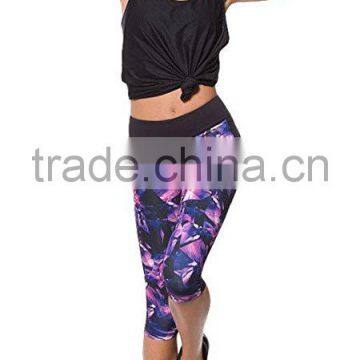 Custom Design Heat Transferred Printing Women Wearing Tight Leggings Joggers Pants Yoga Wear photo-2