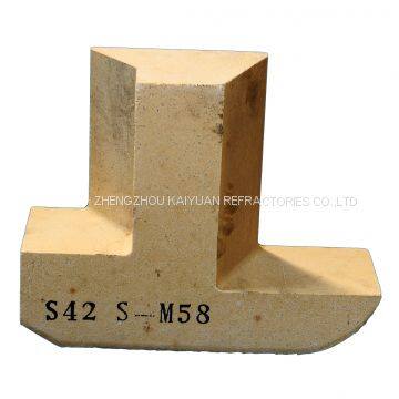 Silica refractory brick for glass furnace