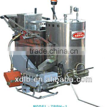 self-propelled thermoplastic spraying macine