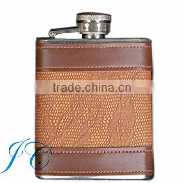 Brown Leather Hip Suits With 2pcs Hip Flask 1pcs Funnel 1pcs Ball Pen, Flagon Four Sets photo-2