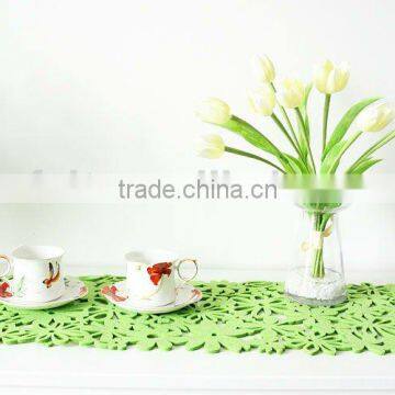 Beautiful felt table runner with many sizes and colors(factrory)