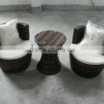 Royal patio/garden Furniture - 2 Seat rattan Sofa Set