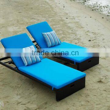 Outdoor Rattan Furniture Chaise Lounge - Wicker Sunbed