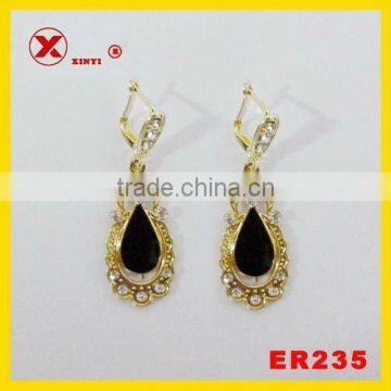 gold plated men black earring from china