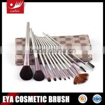 12 Piece Wholesale Make Up Brush Kits With Wooden Handle