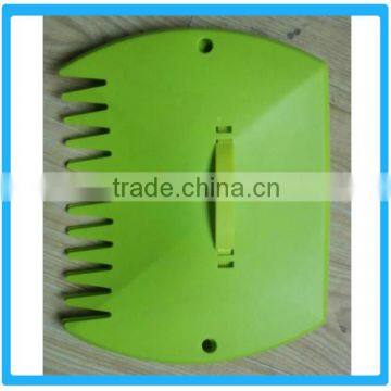 Easy Use Plastic Leaf Grabber Rake Leaf And Grass Grabber Plastic Leaf Grabber Rake