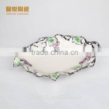 Wholesale Leaf Shape Ceramic Plate,leaf Shape Plate Golden Ceramic Snack Plate photo-3