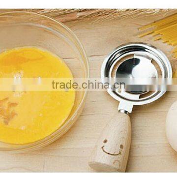 S5132 Wooden Handle Smiling Egg White Separator photo-4