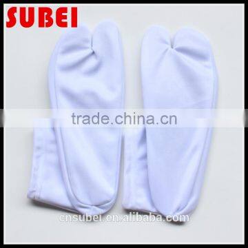 Japanese-style clogs white socks, two toe socks