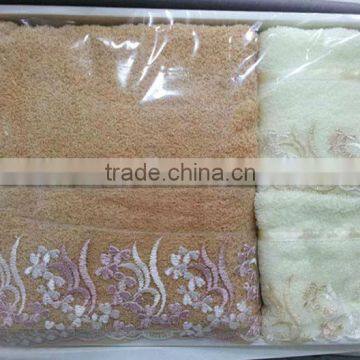 Promotiaon fashion lace design 3pcs bath towel set in gift box/gift set