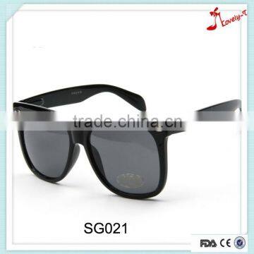 Classic style alibaba china designer sunglass top selling products 2016