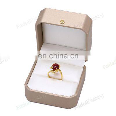 2021 Hot-selling PU Leather Jewelry Box Jewelry Packaging Box Leather Bangle Box