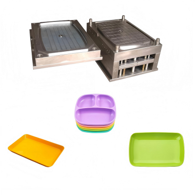 Произвольный пластиковый кусок для изготовления блюд в форме квадратной тарелки. Столовые приборы. Инъекционный кусок для изготовления тарелок. Изготовление кусоков для тарелок для обеда photo-1