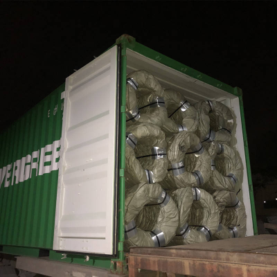 Green Razor-sharp Spiral Barbed Wire, Stainless Steel Coil, for Security Applications.