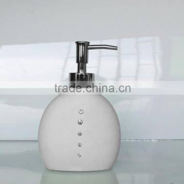 White Painting Bathroom Accessory Set With Czech Drill for Hotel and Home photo-2