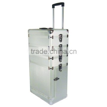 Detachable and Lockable Aluminum Case on Wheels