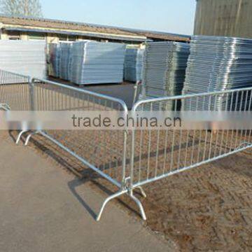 New type steel pipe welded police barricade