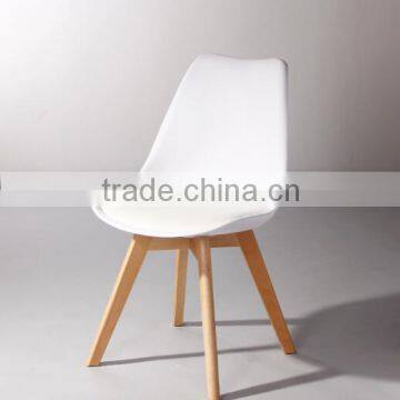 Top quality Wooden leisure chair with soft cushion 1028-1