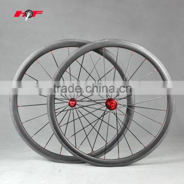 2015 700c tubular high quality and pass the SGS carbon china wheelset