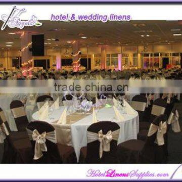 white polyester banquet rectangle tablecloths wedding table center pieces with satin table runners