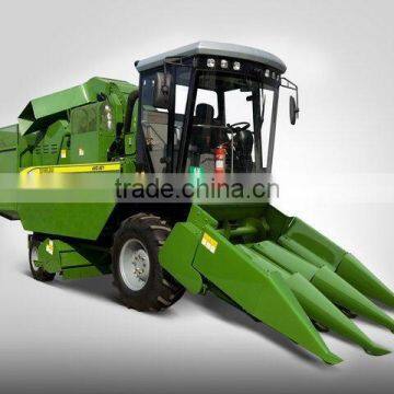 2015 style self-propelled corn combine harvester