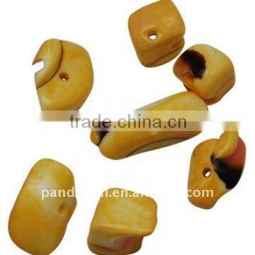 Sea Shell Beads, Dyed, Gold, about 6~12x4~13x4~6mm, hole: 2mm, about 620pcs/500g(BSHE-S081-1)