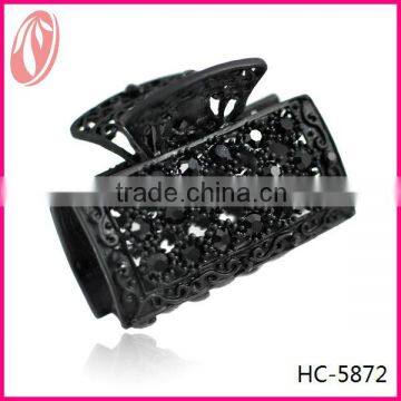 The European fashion easy hair jaw claw, matte black/white metal diamante hair claw clips