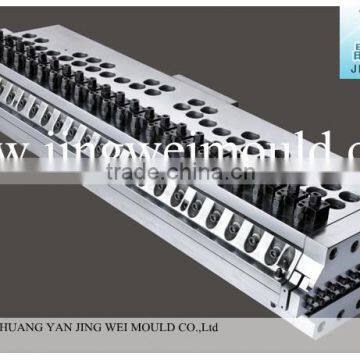 Flat die casting for extruder line