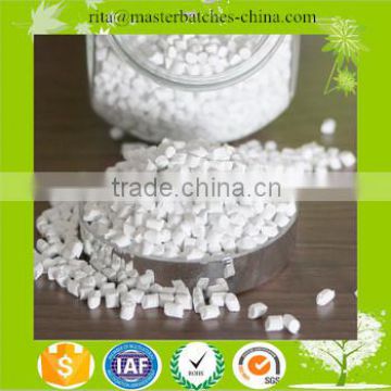 White masterbatch for dry compound/casting/milk membrane