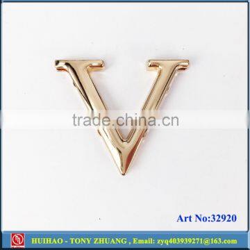 V shaped gold metal sandal buckle for women shoe (32920)