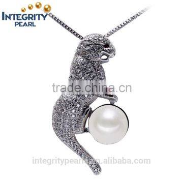 9-10mm leapord shaped 925 silver freshwater pearl pendant