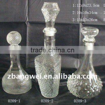 GLASS WINE BOTTLES
