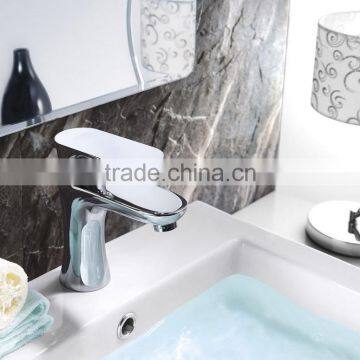 High Quality Deck Mounted Wash Basin Faucets and Mixers photo-2