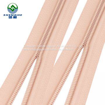 Upscale Travel Suitcase Accessories and Bag Parts Gold Teeth 5 10 Plain Long-shaped Zipper