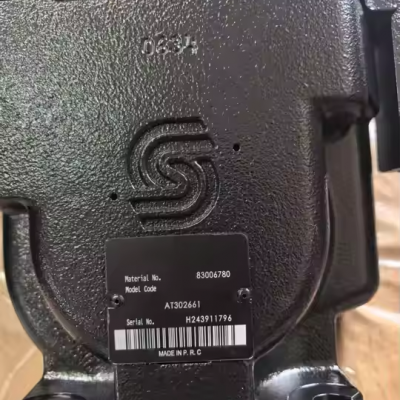 AT28 AT33 AT3302 Series Variable Displacement Piston Pump AT302661 83006780 Hydraulic Pump photo-2