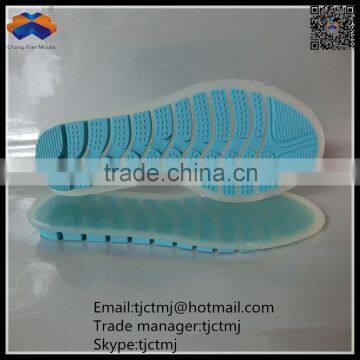 Different Type Fashionable Customized OEM PVC Soft Rubber Shoe Soles photo-6