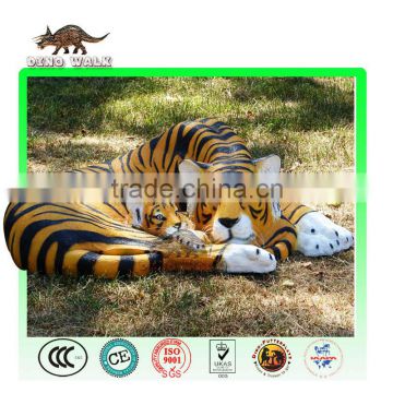 Animatronic animal tiger and baby