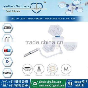 High Rated Good in Condition LED Surgical Lamp at Considerable Cost