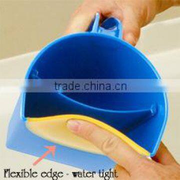 Safety baby shampoo rinse cup