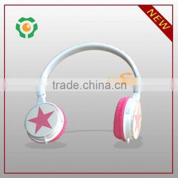 Factory price creative design kinds of pattern wired headphones