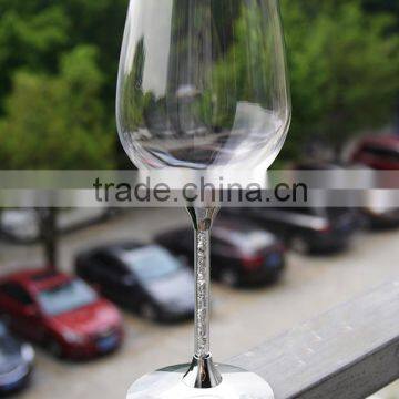 Supply creative fashion personality crystal skull glassware wine glass acrylic wine glasses aluminium foil cheap price