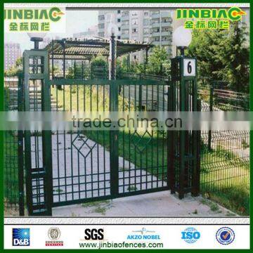 yard iron gate (factory)