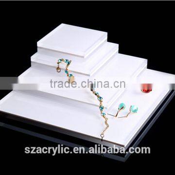 Acrylic Cystal Jewelry bracelet necklace Display Block