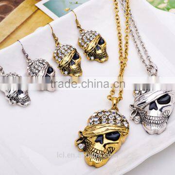 hiphop imitation jewelry halloween necklace punk skull pendant with imitation rhinestone statment necklace sweater chain