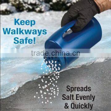 Plastic 2L Salt Spreader Snow Melt Tool